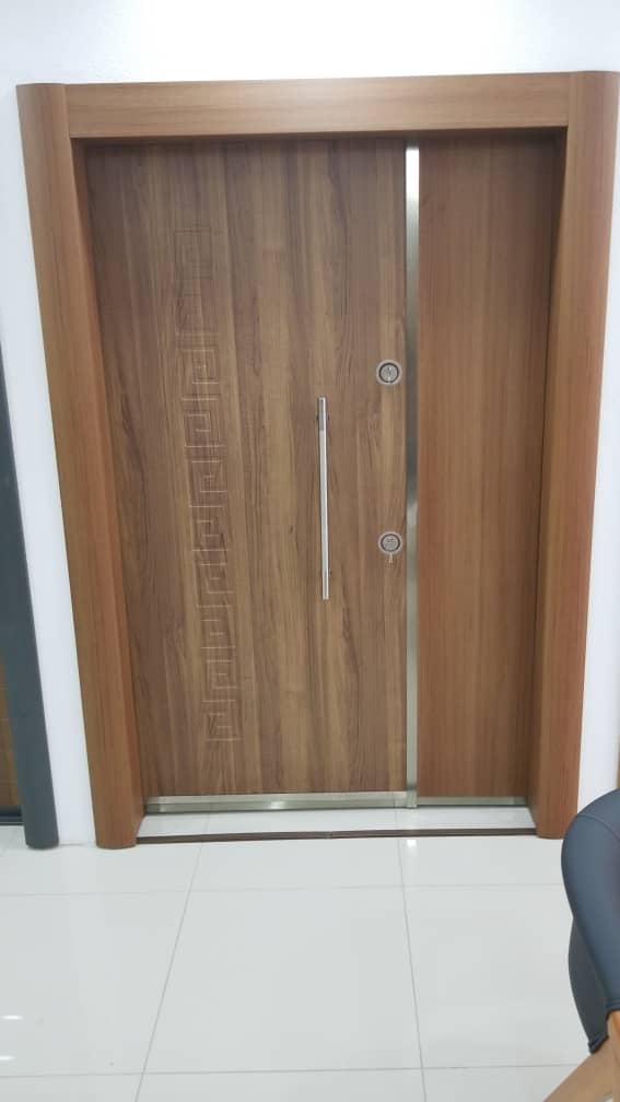 Porte blindée entrée de villa